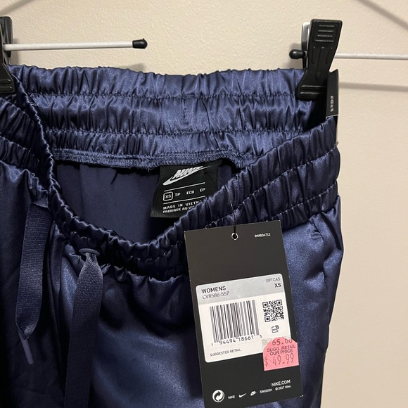 Nike sateen joggers - Picture 2 of 2